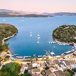 Willa Giorgos Kassiopi